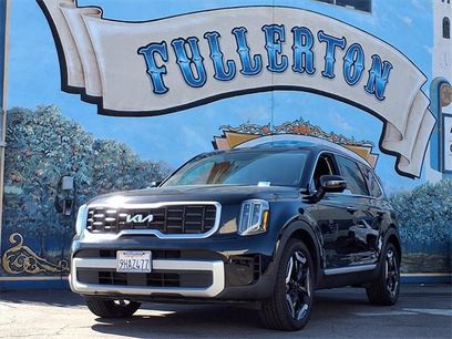 Used 2023 Kia Telluride S w/ S Sunroof Package