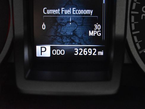 Used 2022 Toyota Tacoma TRD Pro image 34