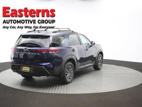 Used 2023 Nissan Pathfinder SV AWD/4WD image 43