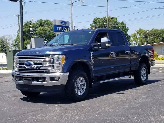 Used 2017 Ford F250 Lariat w/ Lariat Ultimate Package AWD/4WD image 2