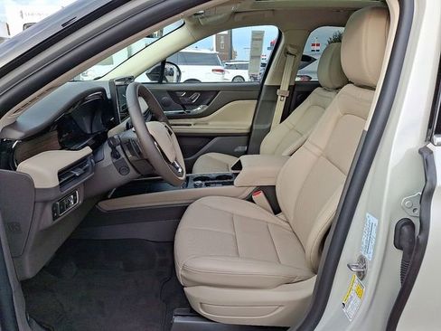 New 2024 Lincoln Corsair Grand Touring w/ Equipment Group 301A AWD/4WD image 6