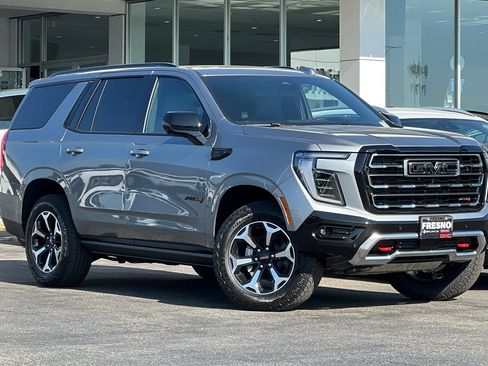 New 2026 GMC Yukon AT4 w/ AT4 Premium Package AWD/4WD image 2