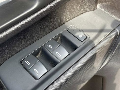 Used 2024 Chevrolet Silverado 3500 W/T image 24