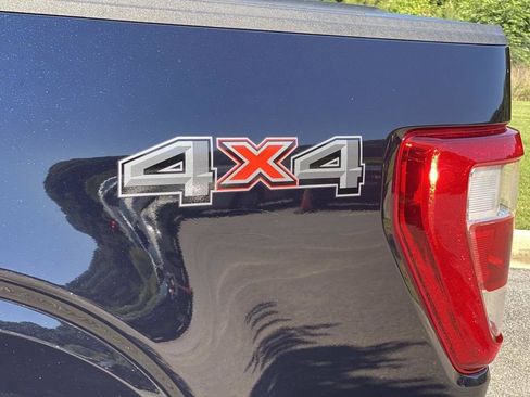 Certified 2023 Ford F150 XL w/ XL Chrome Appearance Package AWD/4WD image 13