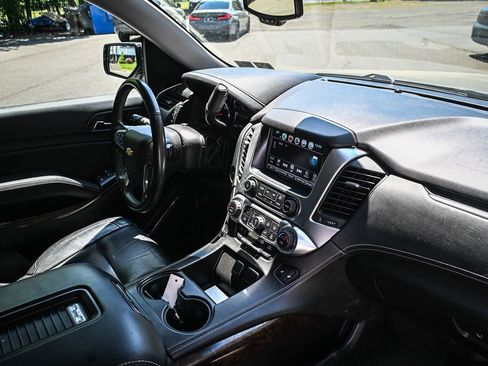 Used 2017 Chevrolet Tahoe LT w/ LT Signature Package AWD/4WD image 21