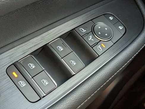 New 2026 Nissan Armada SL w/ Captain's Chari Seat Package RWD image 27