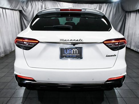 Used 2022 Maserati Levante Modena image 5