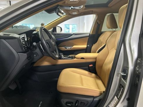 Used 2026 Lexus NX 350h AWD w/ Cold Area Package image 11