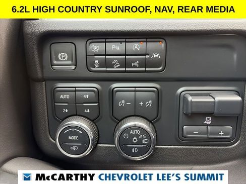 Used 2025 Chevrolet Tahoe High Country AWD/4WD image 10