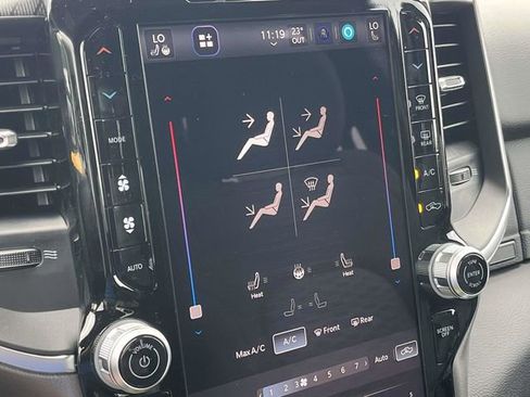 New 2026 RAM 1500 4x4 Crew Cab image 24