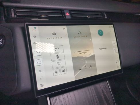 New 2026 Land Rover Range Rover Velar S AWD/4WD image 18