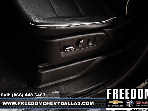 Certified 2023 Cadillac Escalade ESV Premium Luxury image 34