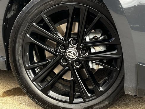 Used 2025 Toyota Camry Hybrid image 28