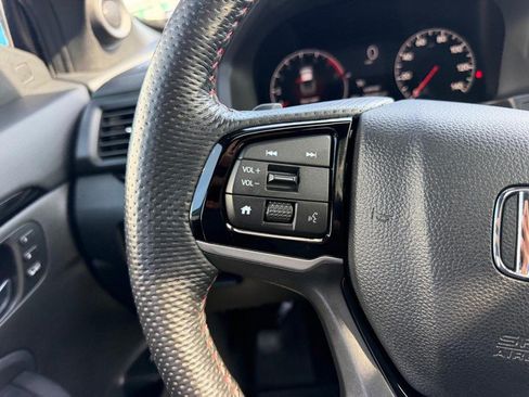Certified 2024 Honda Ridgeline Black Edition image 13
