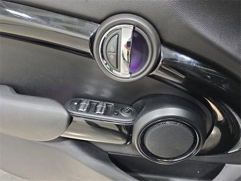 Used 2020 MINI Cooper S w/ Storage Package image 28