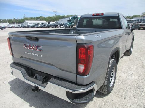 New 2026 GMC Sierra 1500 Pro AWD/4WD image 6