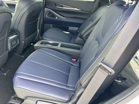 New 2026 INFINITI QX60 Sport image 20