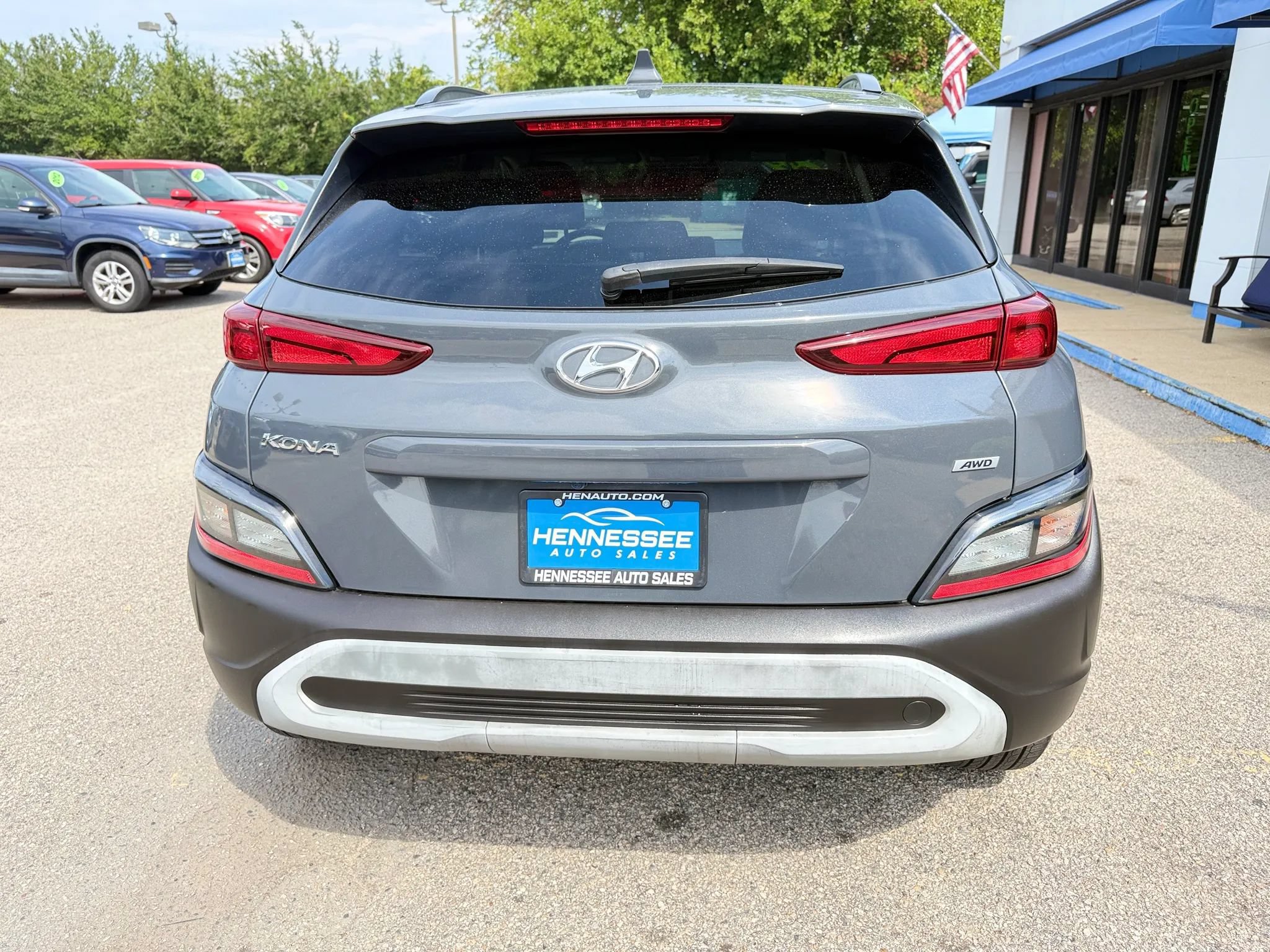 Used 2023 Hyundai Kona SEL AWD/4WD image 2
