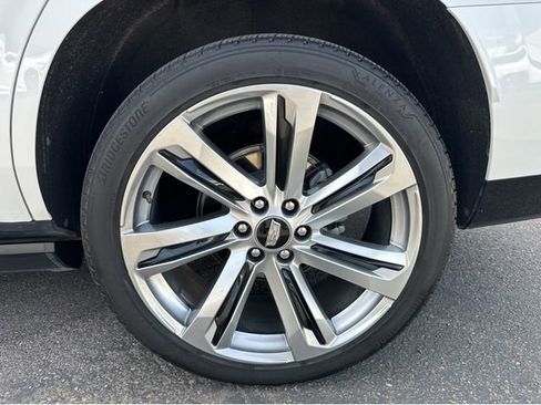 Certified 2025 Cadillac Escalade Sport w/ Touring Package AWD/4WD image 16