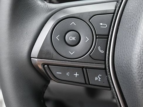 Used 2024 Toyota Camry SE FWD image 16