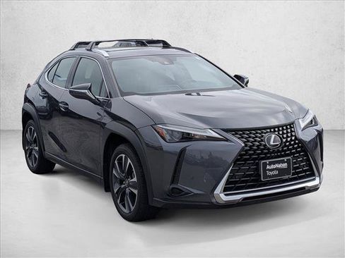 Used 2024 Lexus UX 250h FWD image 3
