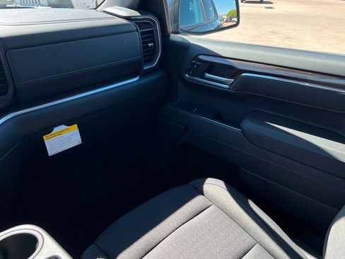 New 2026 Chevrolet Silverado 1500 LT AWD/4WD image 11