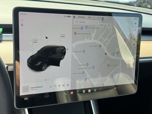 Used 2020 Tesla Model Y Long Range image 34
