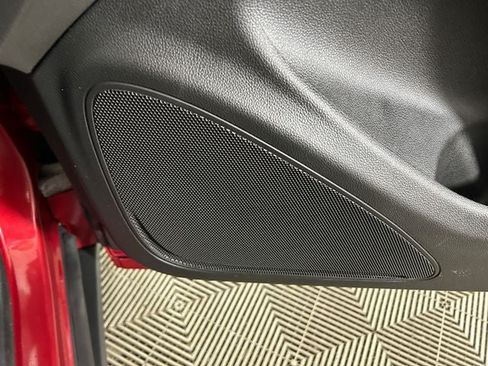 Used 2017 Buick Envision Essence FWD image 28