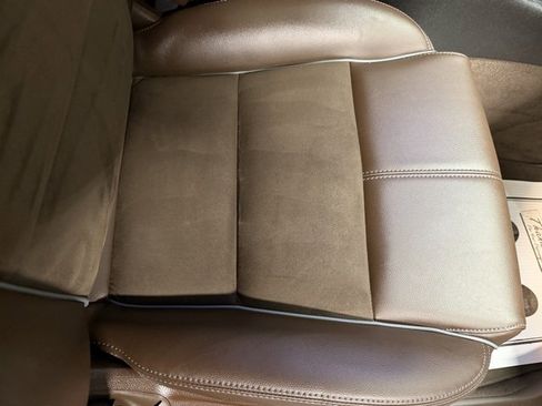 Used 2014 Chevrolet Impala LT w/ Premium Seating Package image 28