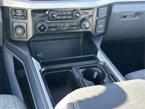 Used 2025 Ford F250 XLT image 16