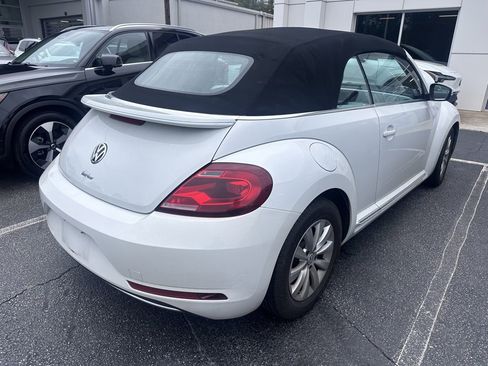 Used 2019 Volkswagen Beetle 2.0T S image 3