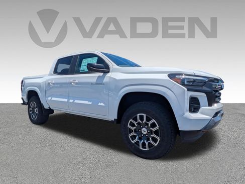 New 2026 Chevrolet Colorado Z71 w/ Technology Package AWD/4WD image 3