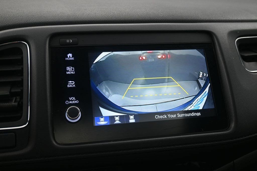 Used 2020 Honda HR-V Touring image 26