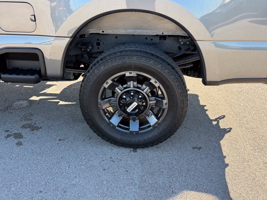 Used 2023 Ford F250 Lariat w/ Lariat Ultimate Package AWD/4WD image 24
