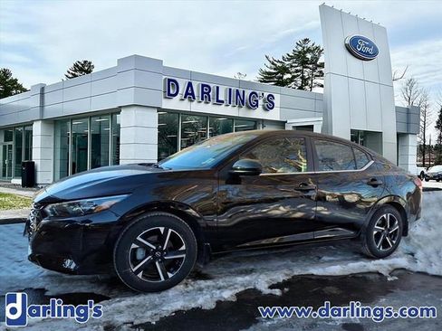 Used 2025 Nissan Sentra SV image 4