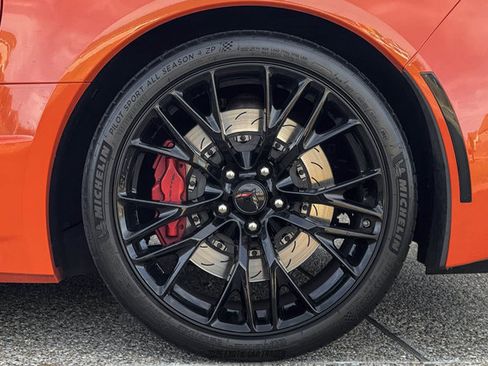 Used 2019 Chevrolet Corvette Z06 RWD image 64