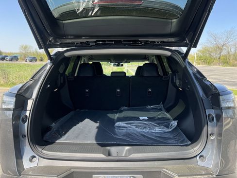 New 2025 Nissan Murano SV image 32