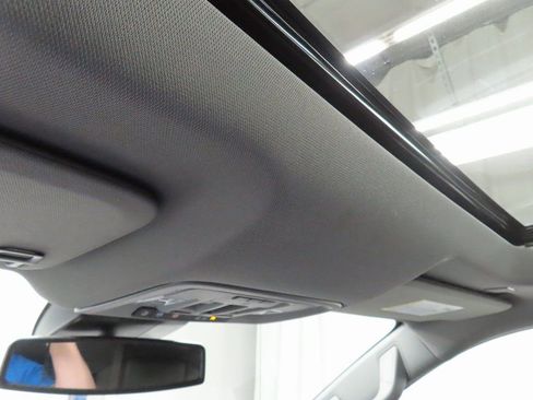 Used 2023 GMC Sierra 1500 SLT w/ SLT Premium Plus Package image 26