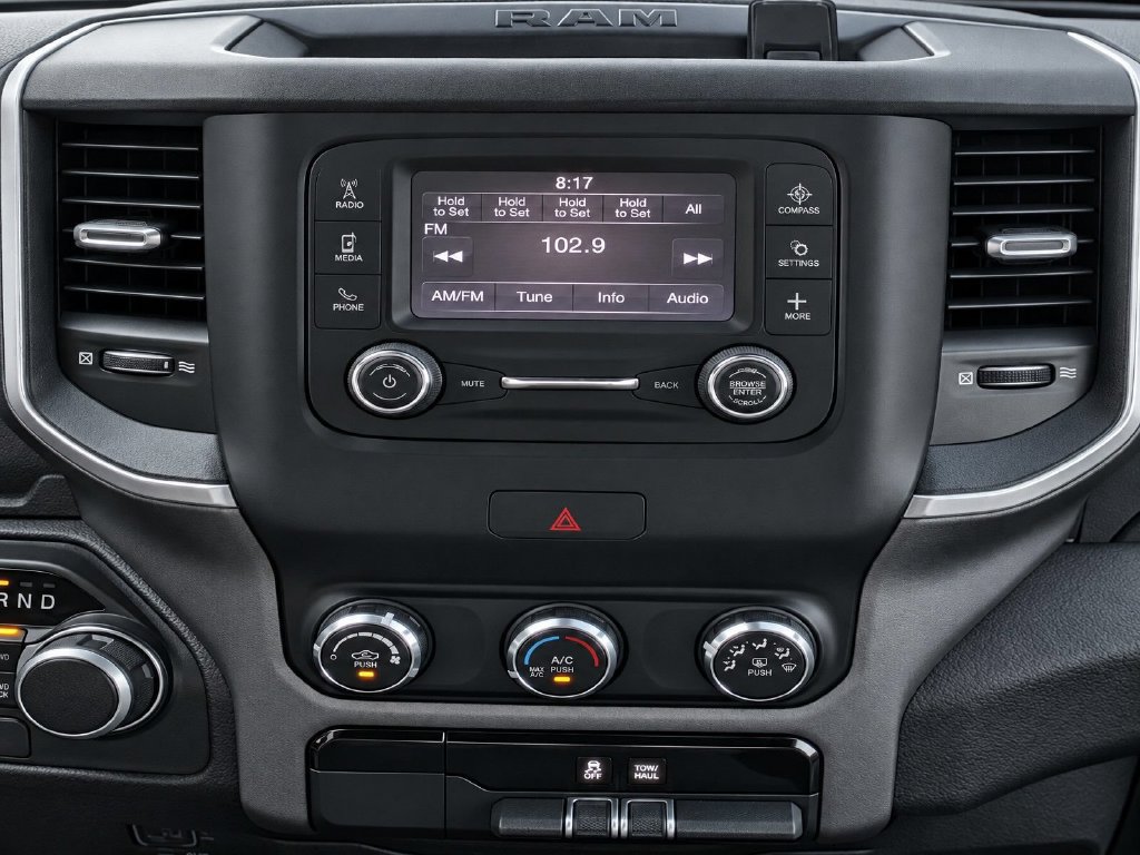 Used 2022 RAM 1500 Big Horn AWD/4WD image 24