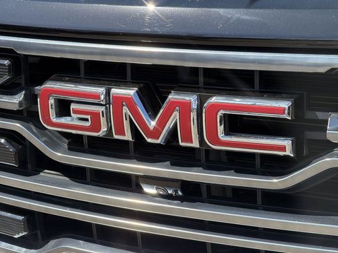 Used 2025 GMC Sierra 1500 AT4 AWD/4WD image 30