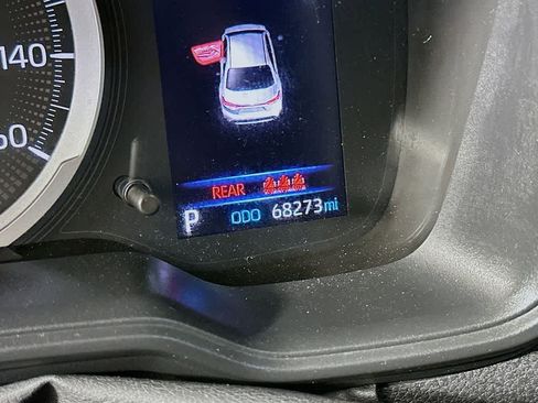 Used 2021 Toyota Corolla SE FWD image 19