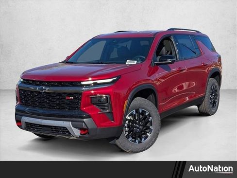 New 2026 Chevrolet Traverse Z71 w/ Driver Confidence Package image 1