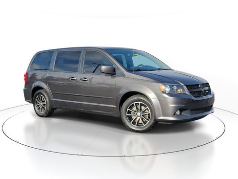 Used 2015 Dodge Grand Caravan SXT w/ Blacktop Package image 1