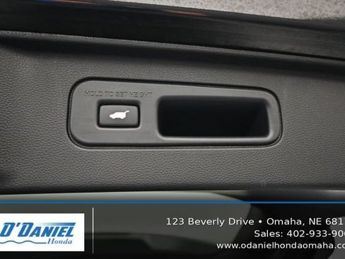 Used 2024 Honda Pilot EX-L image 40