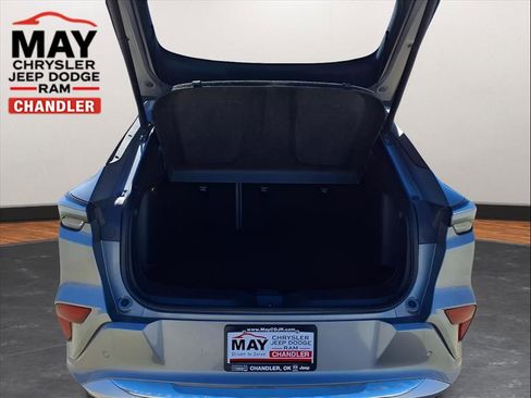 Used 2024 Buick Envista Avenir image 16