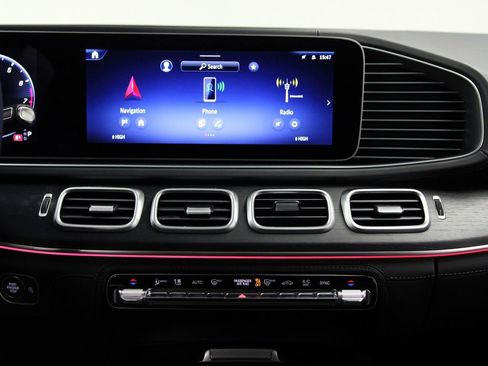 New 2026 Mercedes-Benz GLE 53 AMG 4MATIC image 10