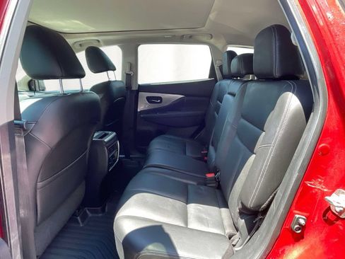Used 2017 Nissan Murano Platinum w/ Platinum Technology Package FWD image 11