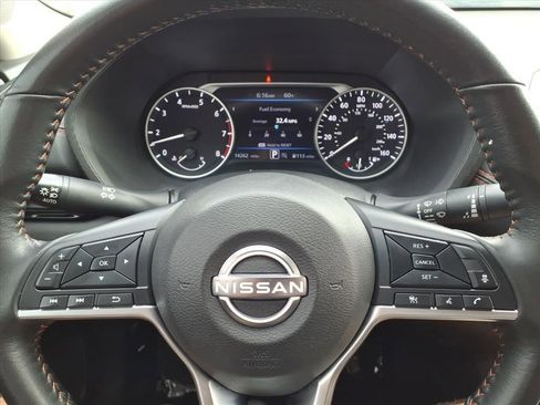 Used 2024 Nissan Sentra SR image 11