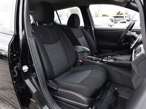 Used 2024 Nissan Leaf SV Plus image 23