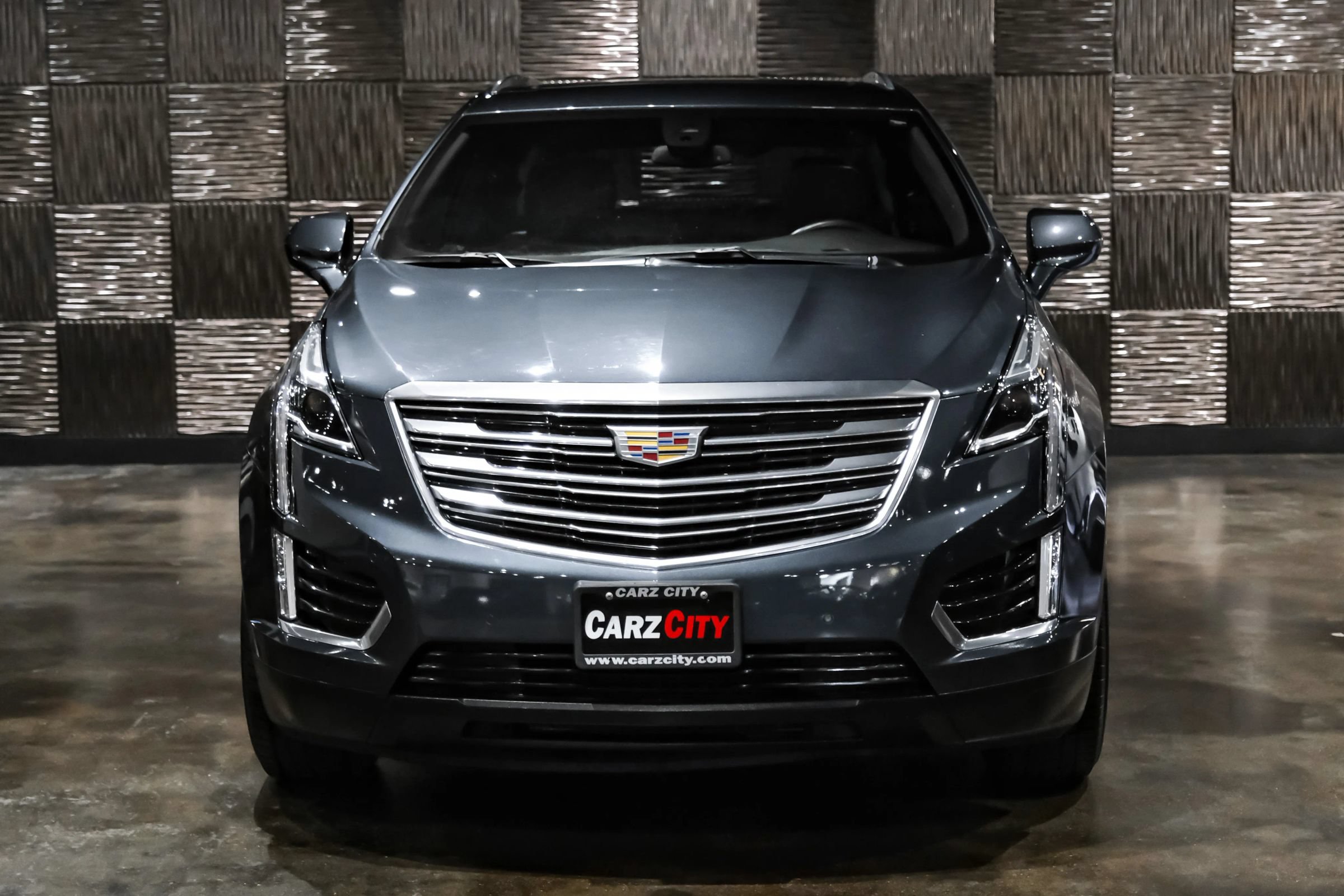 Used 2019 Cadillac XT5 Premium Luxury FWD image 6